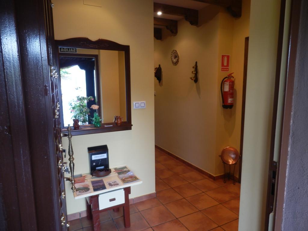 Casa Rural Los Olivos Sotoserrano Zewnętrze zdjęcie