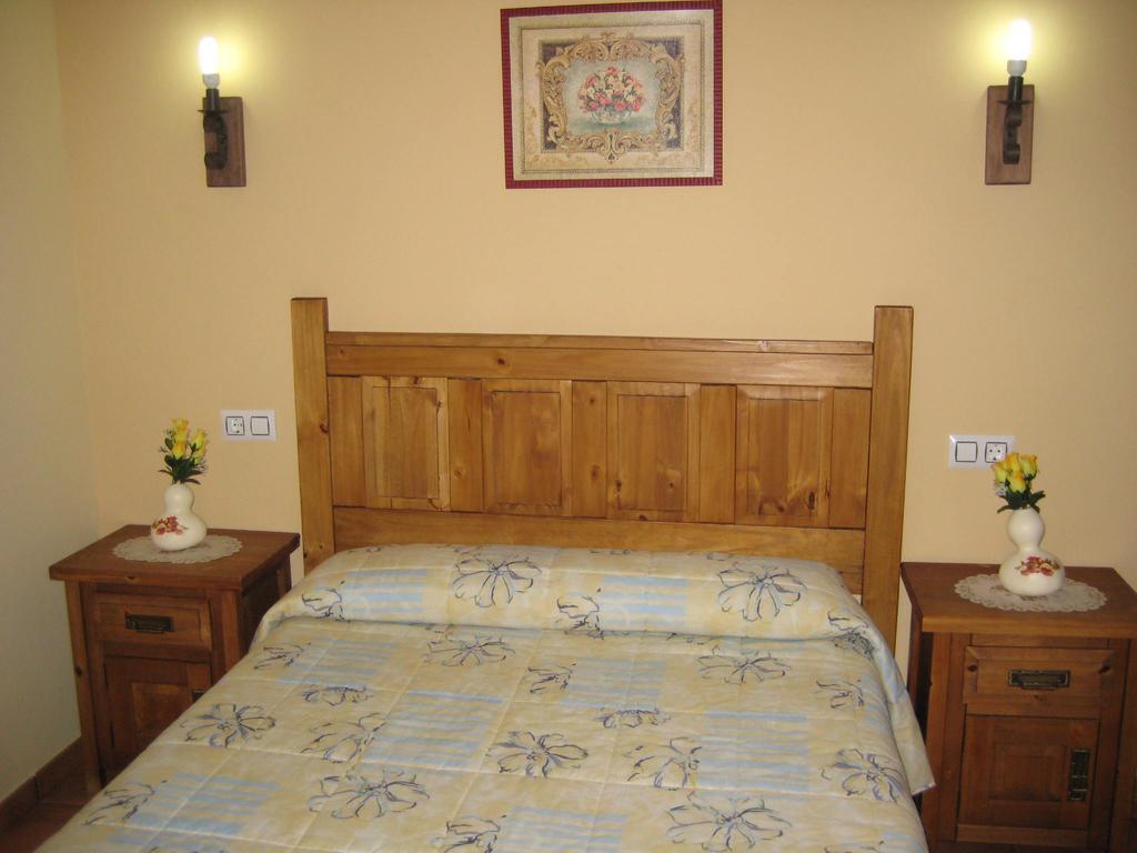 Casa Rural Los Olivos Sotoserrano Zewnętrze zdjęcie